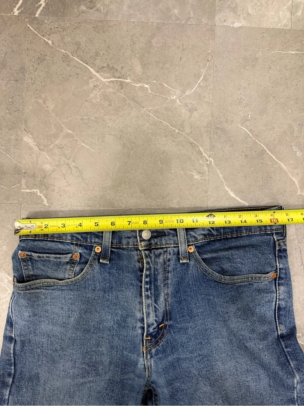 Levi's Men's 541 Blue Medium Wash Athletic Tapered 5-Pocket Jeans - 31 X 30